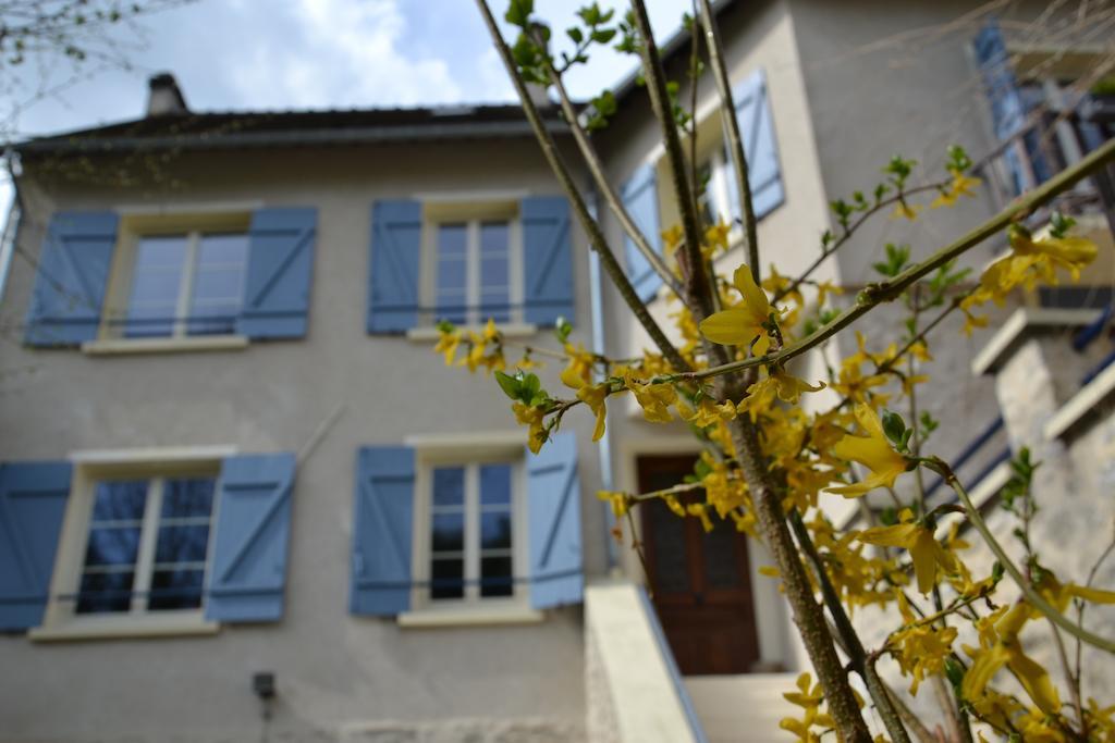 Chambres D'Hotes Villa De Vienne-En-Arthies Exterior photo